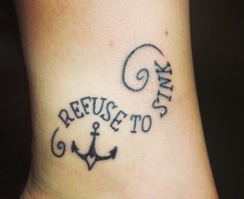 黑色极简纹身  简洁的英文和船锚纹身图案