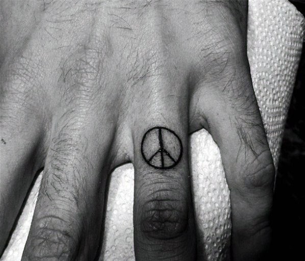 几何和花纹身图案  创意的和平标志纹身图案