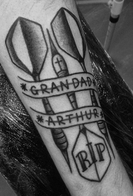 手臂上纹身图案   多款趣味十足的飞镖纹身图案