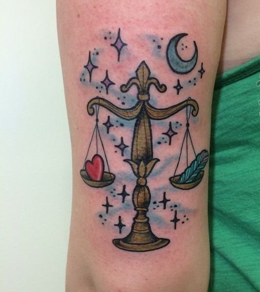 天秤纹身图案 神秘的天秤元素纹身图案