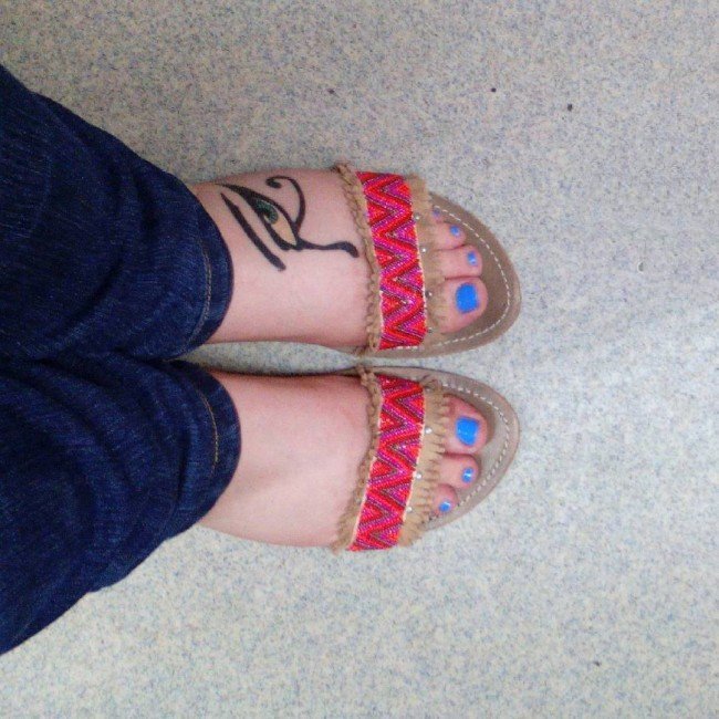 纹身眼睛纹身图案 手臂上纹身美女眼角眼泪纹身眼睛纹身图案