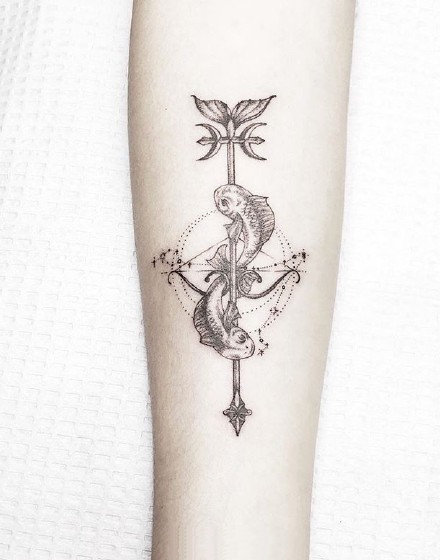 双鱼座纹身_23张十二星座之双鱼座纹身图案作品