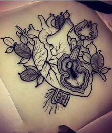 手稿心脏器官纹身图案