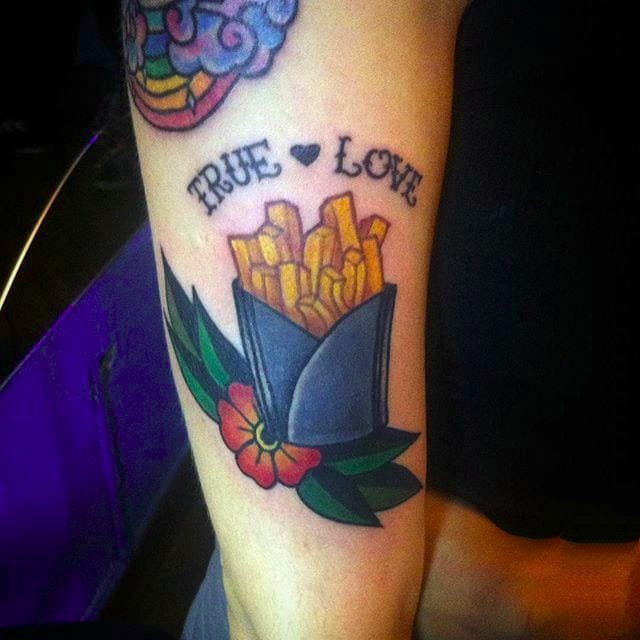 食物纹身 快餐文化的美味薯条纹身图案