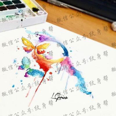 水彩风蝴蝶纹身图案