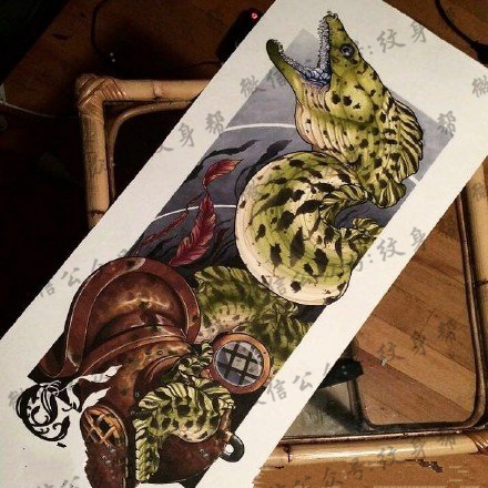 手稿蛇纹身图案