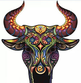 花卉牛头纹身图案