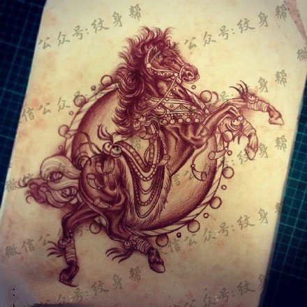 手稿奔腾的骏马纹身图案