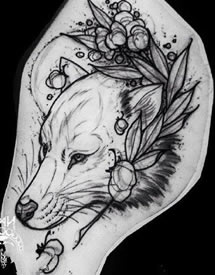 手稿狼花卉纹身图案
