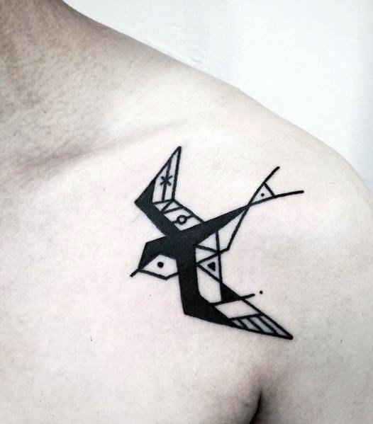 纹身图案胸部男   多款黑色的男生胸部纹身图案