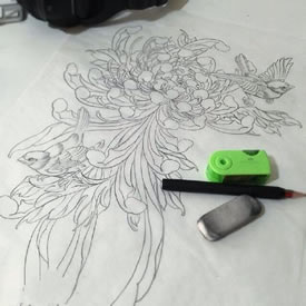 素描的大菊花纹身图案