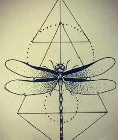 几何元素蜻蜓纹身图案