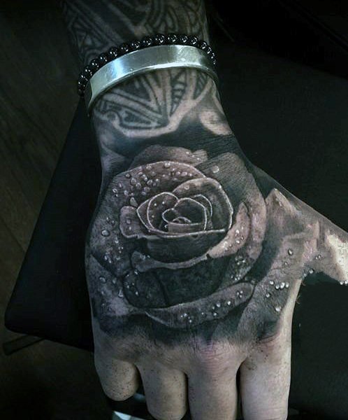 手背纹身   技巧性十足的手背纹身图案