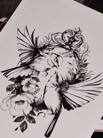 手稿花环鸟儿纹身图案