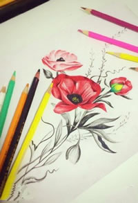 手稿彩绘的花卉纹身图案