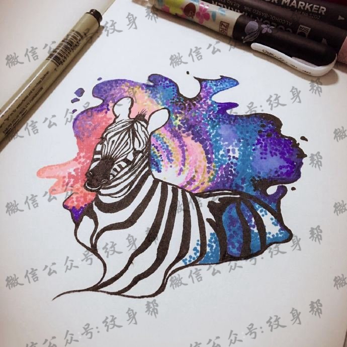 手稿水彩的斑马纹身图案