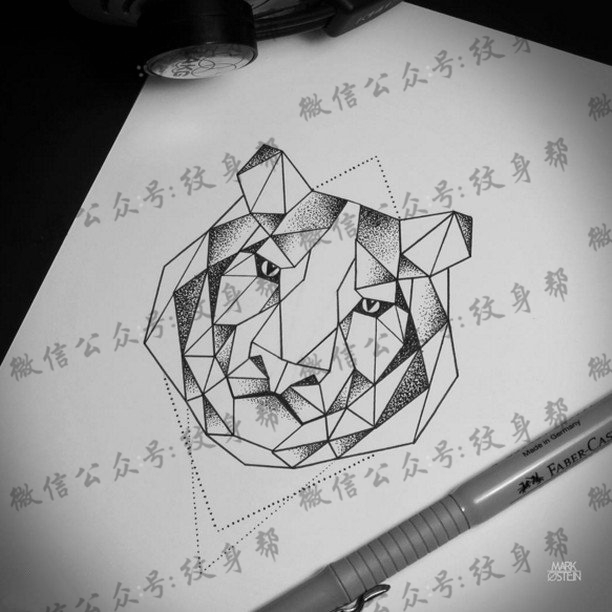 几何线条可爱的老虎纹身图案