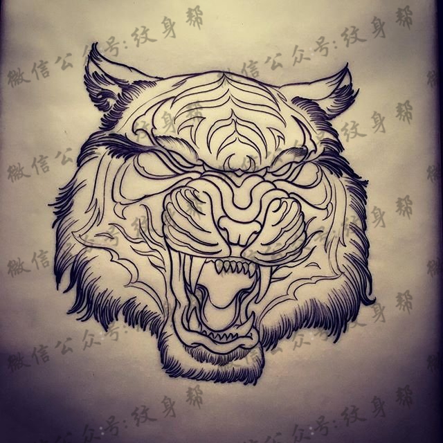 手稿线条狮子纹身图案