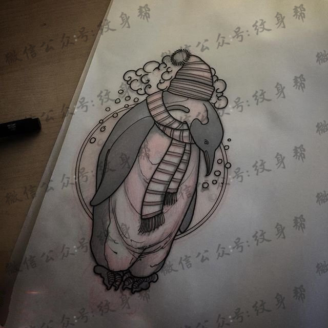 手稿的一只企鹅纹身图案