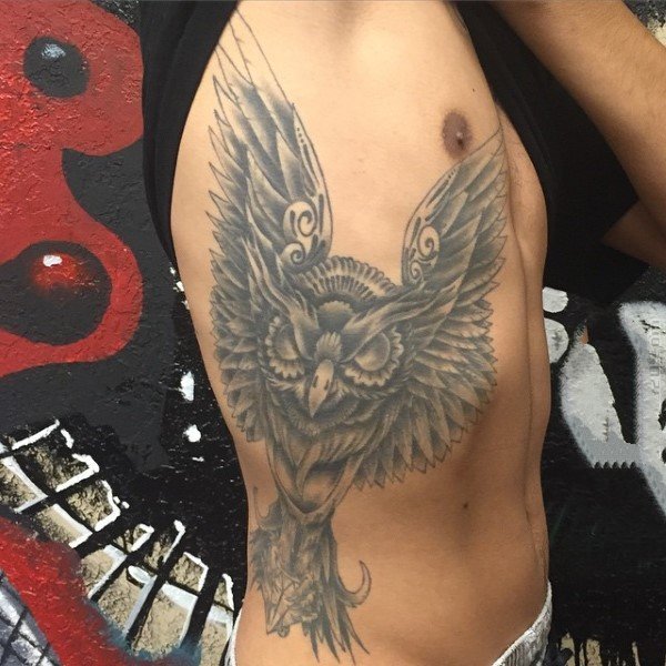 侧腰纹身图   设计感十足的侧腰纹身图案