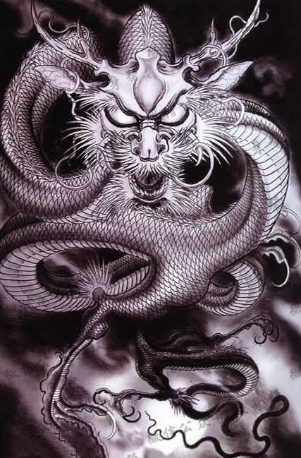 霸气的九天神龙纹身图案