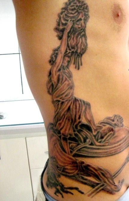 腰部纹身   多款男生霸气的腰部纹身图案