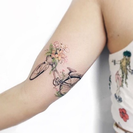 女生小清新水彩纹身_17张女生唯美小清新简约水彩纹身图案