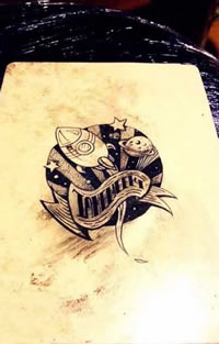 手稿火箭纹身图案