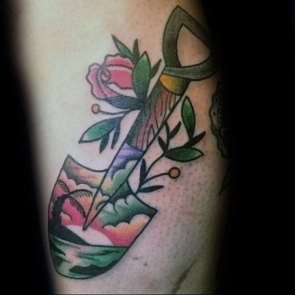 纹身工具   创意而又别致的铲子纹身图案