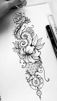 小清新花卉藤蔓纹身图案手稿