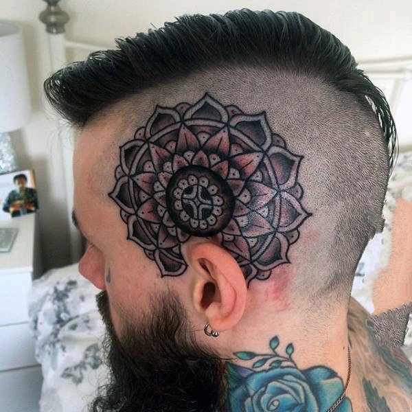 纹身图片男生霸气   霸气张扬的头部纹身图案