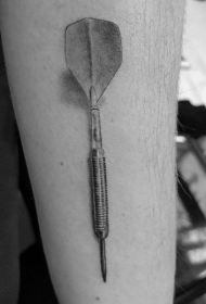 游戏 纹身   趣味十足的飞镖纹身图案