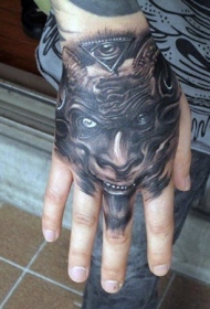 手背纹身  个性而又别致的手背纹身图案