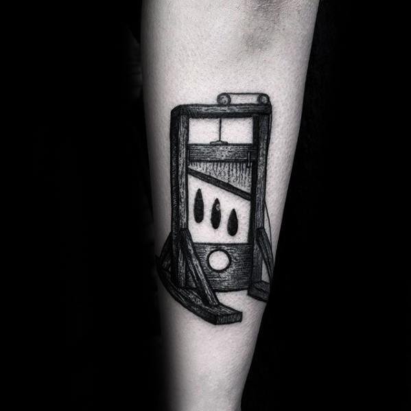 断头台纹身图案-一组古代行刑的断头台纹身图案图片