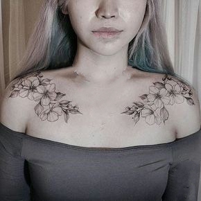 女生肩花纹身_15张女性双肩对称的肩花纹身图案作品图片