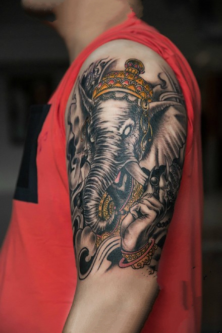 手臂黑灰象神_一组12张手臂上的黑灰象神纹身图案作品欣赏