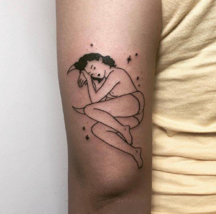 人物点刺纹身-9张黑色异域风的点刺纹身图案