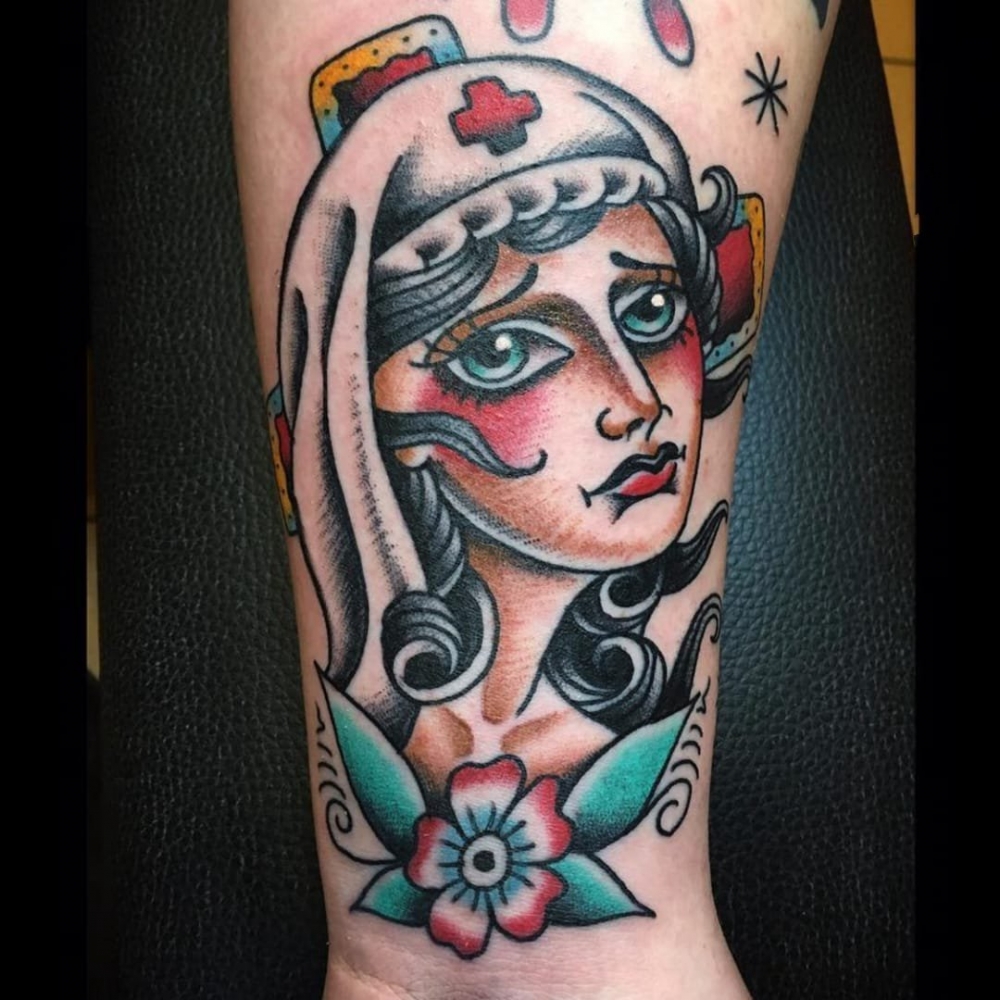 彩绘纹身-彩绘水彩素描的创意复古的女生人物纹身图案