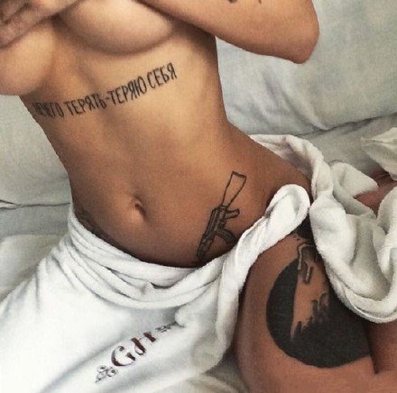 性感纹身图案-血脉喷张的美女性感纹身图片