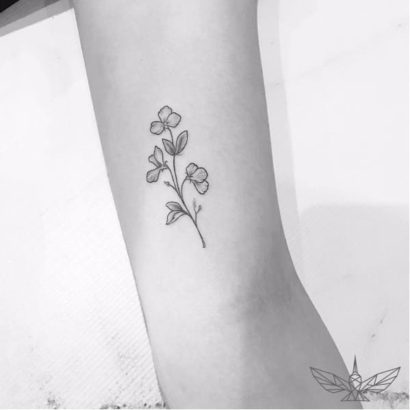 小清新纹身图案-黑灰素描点刺技巧描绘的创意文艺小清新小图案纹身图案