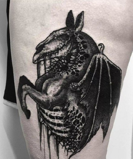 酷炫纹身图案-酷黑的人物风格纹身图片