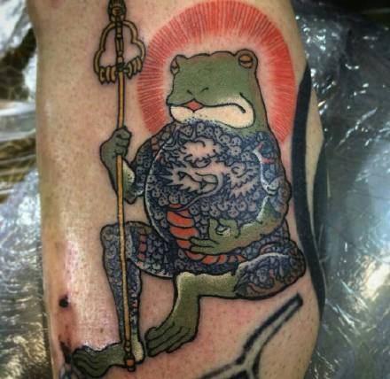 青蛙系列纹身图案-被赋予生命的青蛙纹身图片