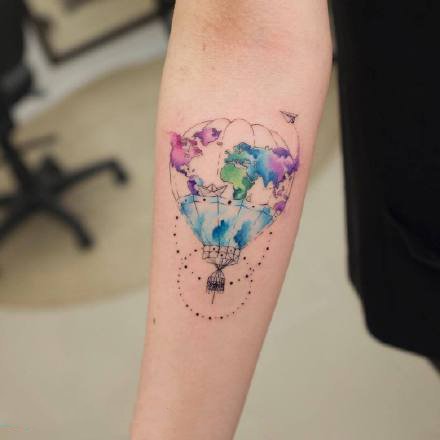 水彩纹身图案-德国纹身师Koray Karagözler的水彩纹身作品图片