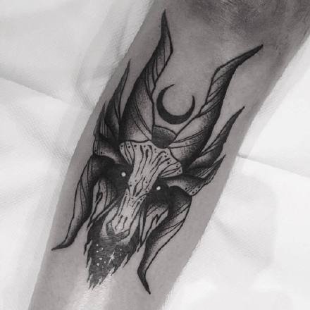 酷炫纹身图案-9张好看的酷黑纹身图片