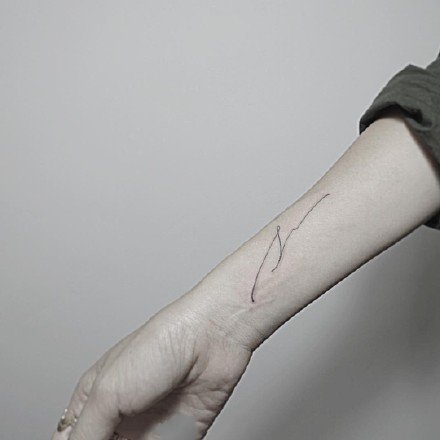 线条纹身图案-线条黑灰的水墨纹身图片