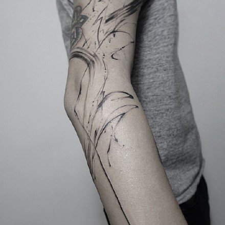 线条纹身图案-线条黑灰的水墨纹身图片