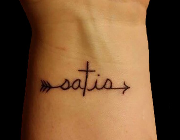 异域风格的拉丁文纹身图案-拉丁文纹身图片