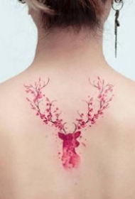 水彩纹身图案-德国纹身师Koray Karagözler的水彩纹身作品图片