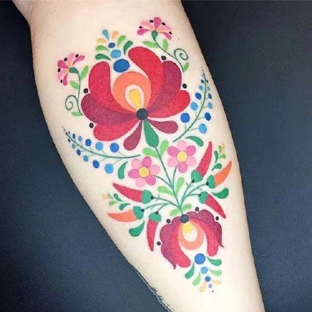 剪纸一样的纹身图案-有民族特色的纹身图片