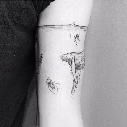 创意纹身图案-9张杯子人物肖像花狼头纹身图片